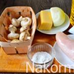 Как приготовить курицу с грибами в духовке Курица сыр грибы запекается в духовке